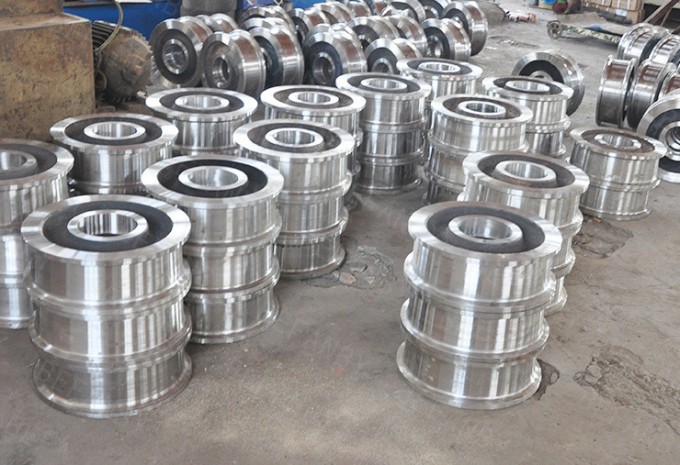 Steel Wheel on Rail for Train Image1