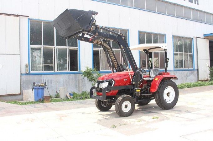 4 Wheel Drive 254 Mini Tractor Image1