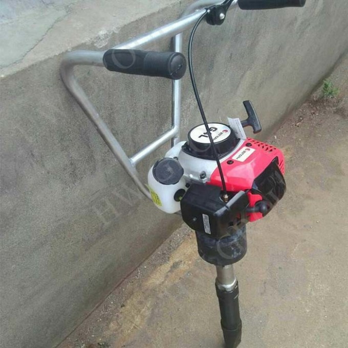 Handheld Gasoline Railway Tamping Machine Image1