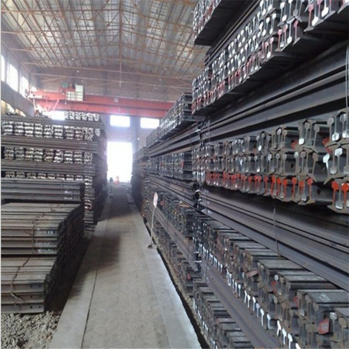 China Qu70/Qu80/Qu100/Qu120 Steel Railway Rail From Ice Image1
