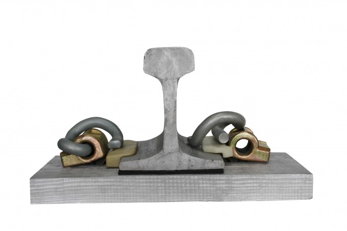 E Type Rail Fastening Image1