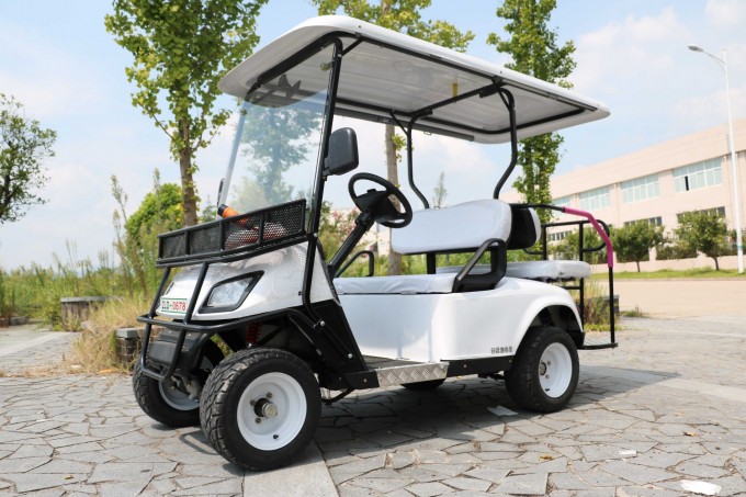 2017 New Design 4 Seater Electric Golf Cart Image1