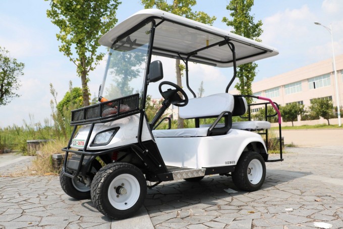 Ce Approved 4 Seaters Electric Golf Cart Image1