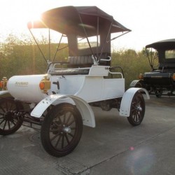 Special Design Four Wheeler Electric Retro Cart for Golf