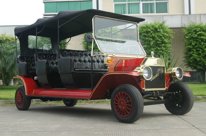 Luxurious Design 4 Wheeler Hotel Passenger Bus Tourist Cart Image1