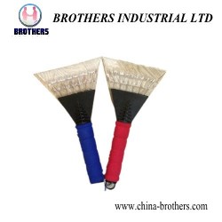 Direct Factory Snow Shovel with Low Price (w8818)