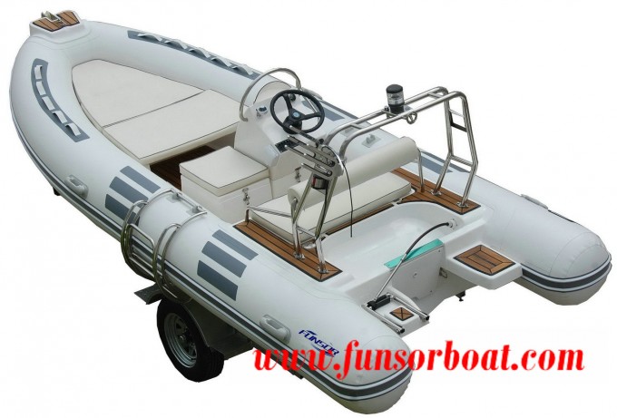 Funsor Rigid Inflatable Rib Boat Image1