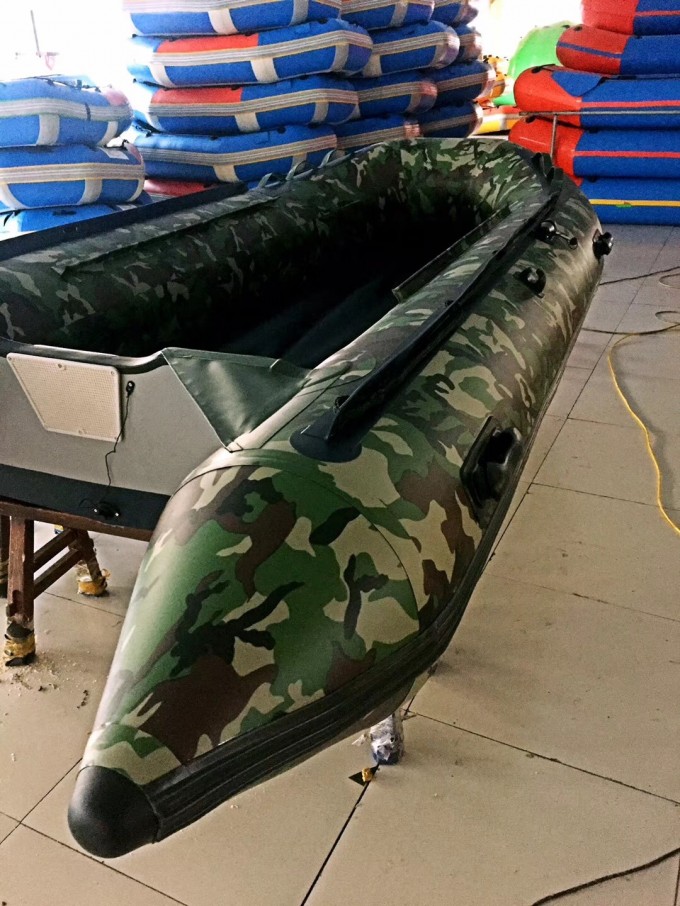High Quality 1.2mm PVC Inflatable Boat 1.5m-12m for Fishing Image1