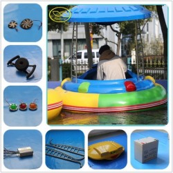 FRP Cool Outline Playground / Funfair Inflatable Adult Bumper Boat