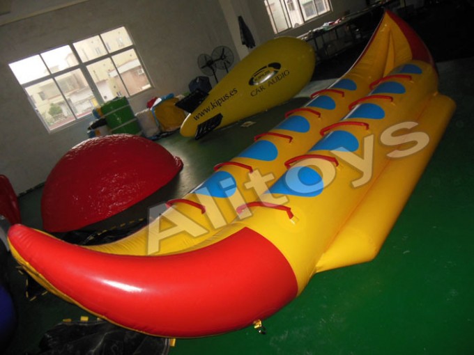 China Best Quality PVC Tarpaulin Inflatable Flying Fish Tube Towable / Inflatable Water Games Flyfis Image1