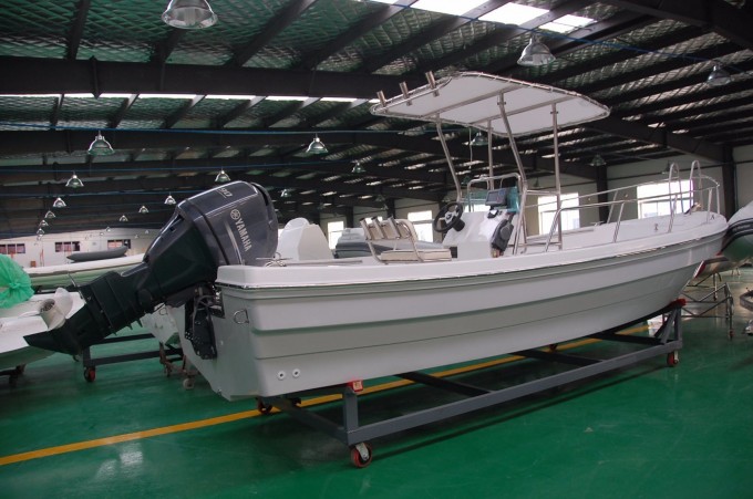 Funsor 6.8m Fiberglass Fishing Panga Boat Offshore Fishing Boat Image1