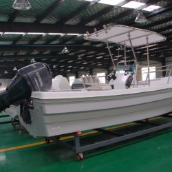 Funsor 6.8m Fiberglass Fishing Panga Boat Offshore Fishing Boat
