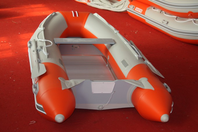 Fishing Boat with Tent Image1