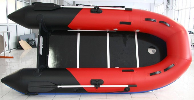 Watersporting Recreational Inflatable Boat for Fun Image1
