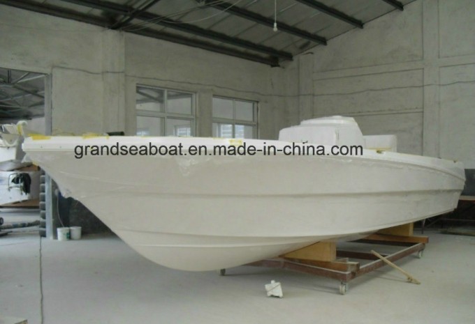 Good Quality Fiberglass Fishing Boat for Sale Image1