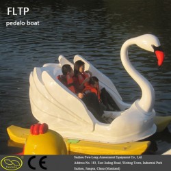 Commercial Tour Boats Beach Plastic Pedal Boat
