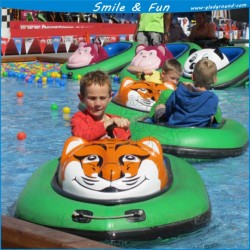 Family Bumper Boat for 1-2 Person DC12V Power with Air Pump