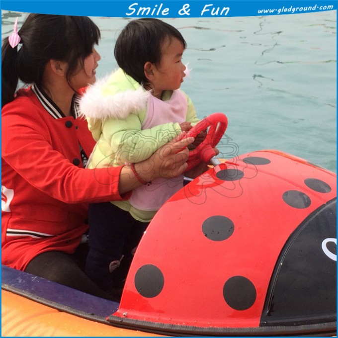 Water Bumper Boat Powred by Battery 12V 33ah for 1-2 Kids with FRP Body and PVC Tarpaulin Tube Image1