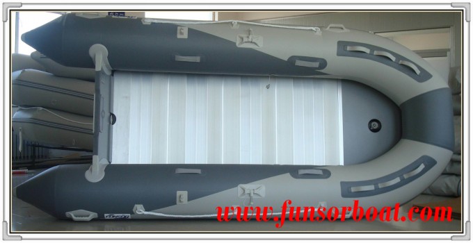 Motor Boat with Aluminum Floor 3.8m Image1