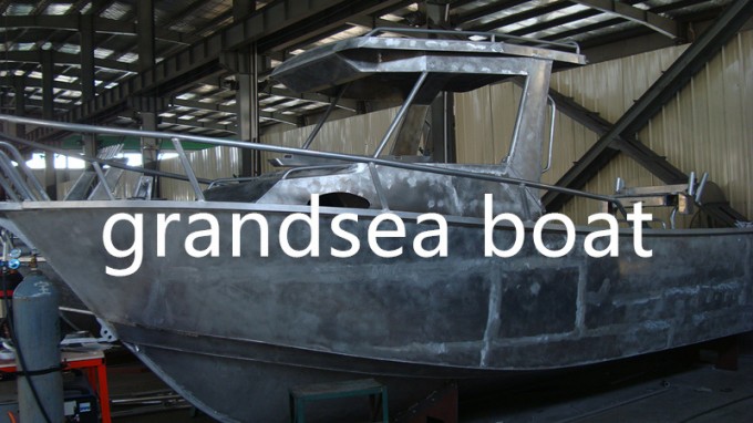 19FT Aluminum Cuddy Cabin Fishing Boat Image1