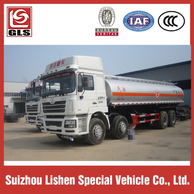 Shacman Aluminum Tanker 32000L, 8X4 Drive Image1