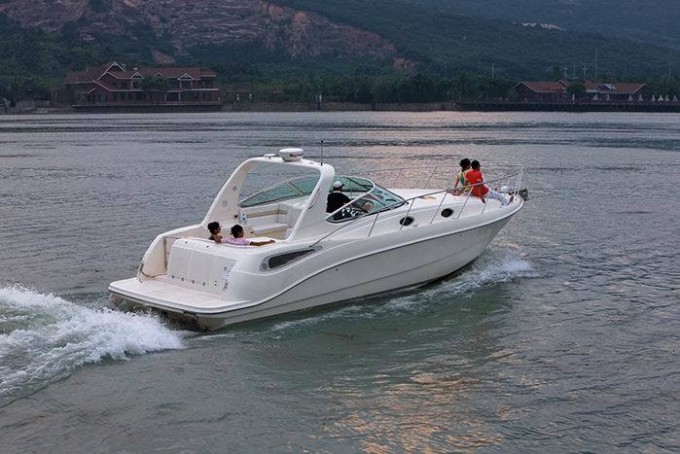 Dafman 40 Luxury Yacht Image1