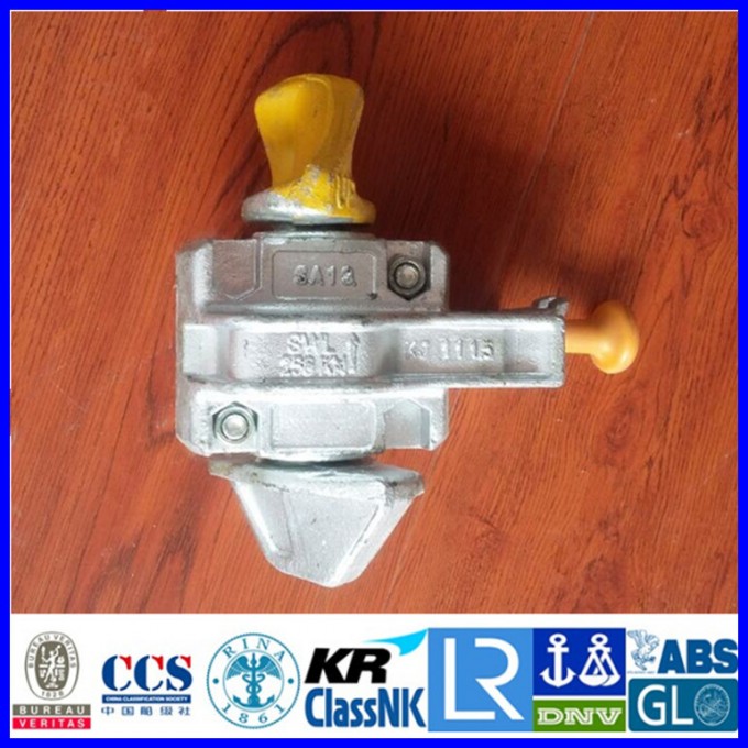 Marine Container Semi Automatic Twistlock Image1
