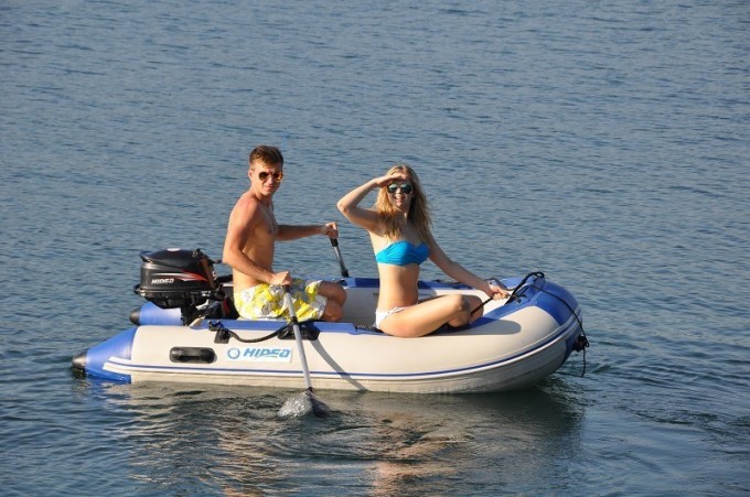 Dinghy Inflatable Boat with Hidea Motor (FWS-D290) Image1