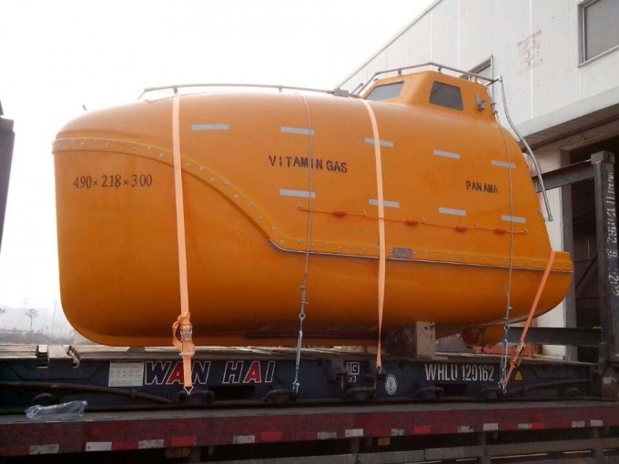 Used/Second Hand Totally Enclosed Life Boat&Rescue Boat Solas Approved Image1