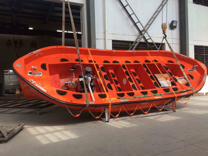 Solas Open Life Boat with Inboard Engine Cheap Price Image1