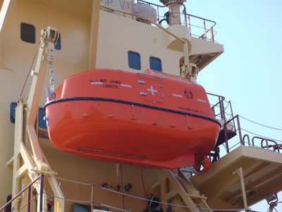 FRP Totally Enclosed Lifeboat/Rescue Boat with Solas Approved Image1