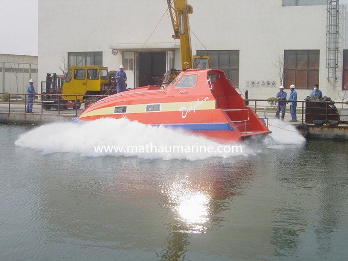 E406 Regulation Solas Approved Totally Enclosed Free Fall Life Boat Image1