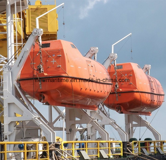 Marine Lifeboat 60 Persons Offshore and Life Boat Crane China Company Image1