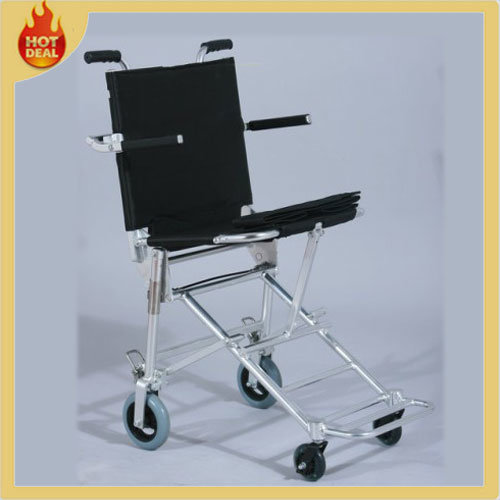 4 Wheels Aluminium Lightweight Folding Wheelchair for Elderly Image1