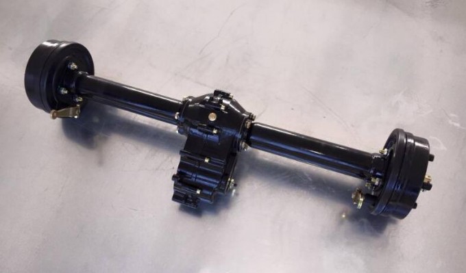 1500W Three Wheel Motorcycle Electrical Tricycle Rear Axle Image1