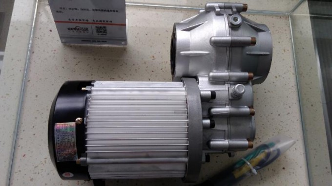 60V 2500W Wheel Brushless Hub Motor for Electric Tricycle Image1