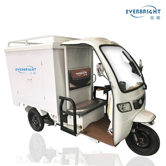 3 Wheel Electric Closed Cargo Tricycle with Cabin Image1