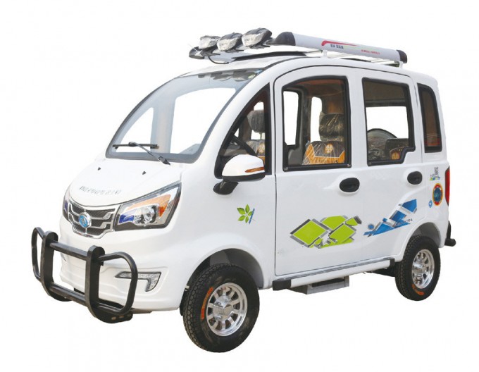 Electric Closed Body Rickshaw---Electric Vehicle Image1
