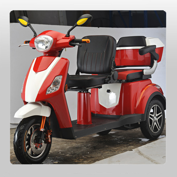 500W/700W Cheap Adult 3 Wheel Electric Disabled Scooter Trike, Electric Pedal Tricycle (TC-020B) Image1