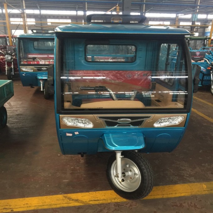 48V Electric 110cc Hybird Farm Tricycle with Large Cargo Image1