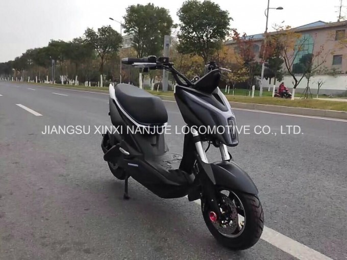 New Type Electric Scooter/Motorcycle with LED Light, Digital Speedometer Image1