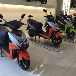Powerful E Motorcycle with Modern Design Electric Motorcycle
