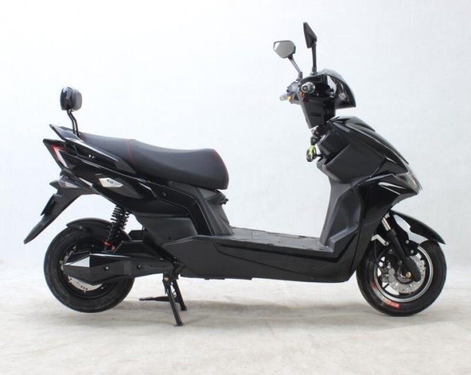 72V 50ah High Speed Electric Motorcycle with Tian Neng Battery Image1