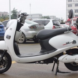 Cheap Lead-Acid Battery Fashionable E-Motorcycle with Good Performance