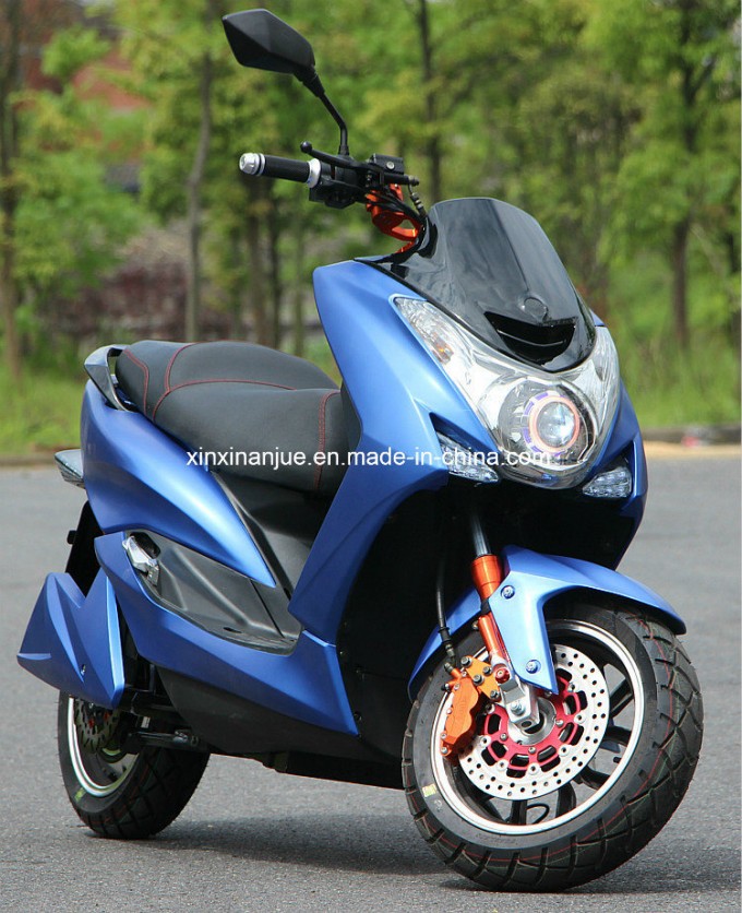 New Type Powerful Electric Scooter Image1