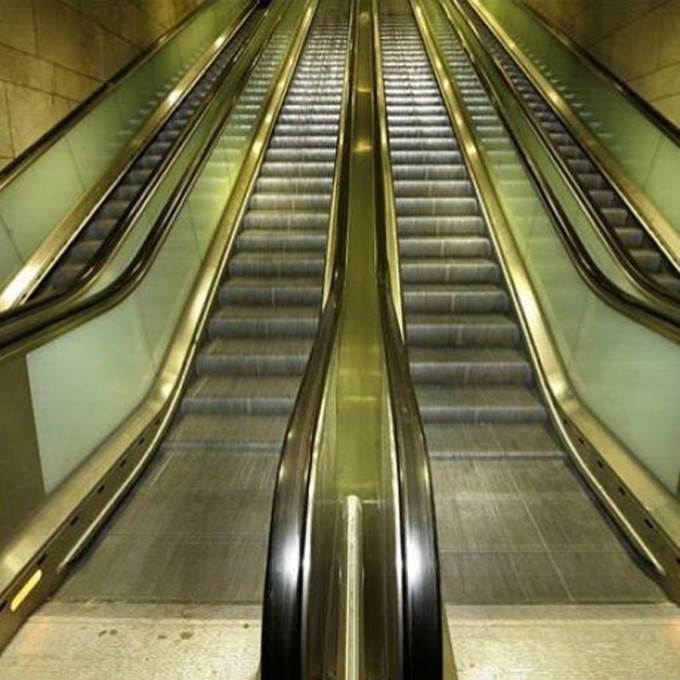 Xide Indoor Vvvf Escalator with 30 Degree 1000mm Step Width Image1