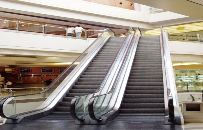 up and Down Escalator Image1