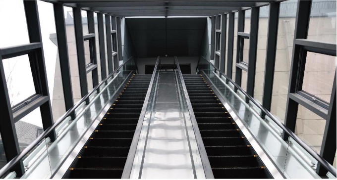Public Transport Heavy Duty Escalator with High Quality Image1