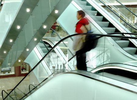 CE Approved 30-35 Inclination Indoor and Outdoor Passenger Escalator (GRE20) Image1