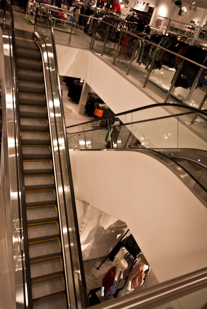 35 Inclination Escalator for Space Saving Image1